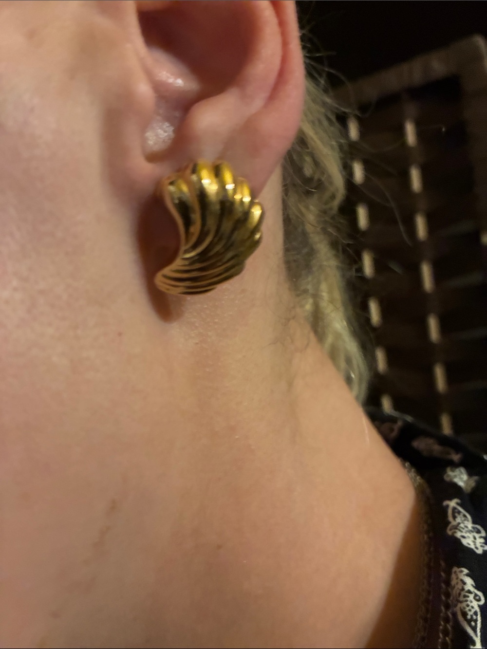 Gold-Tone Waved Shell Stud Earrings stamped 14K